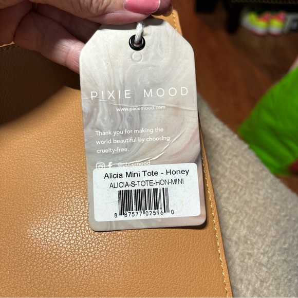 Pixie Mood Alicia Mini Tote Vegan Leather in Shade Honey 10”x11”.  NWT! - Picture 4 of 9